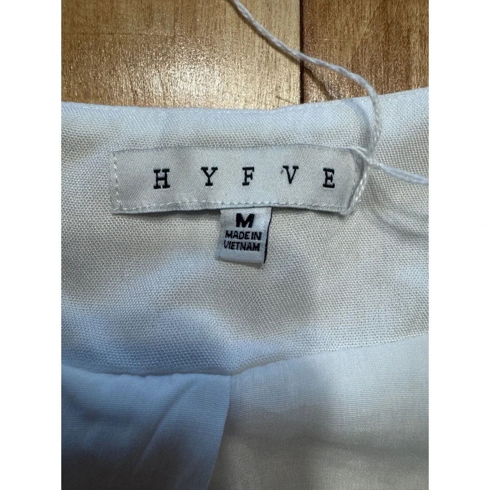 HYFVE Off‎ White Button Up Square Neck Cropped Vest Top Women Size M - Picture 2 of 5